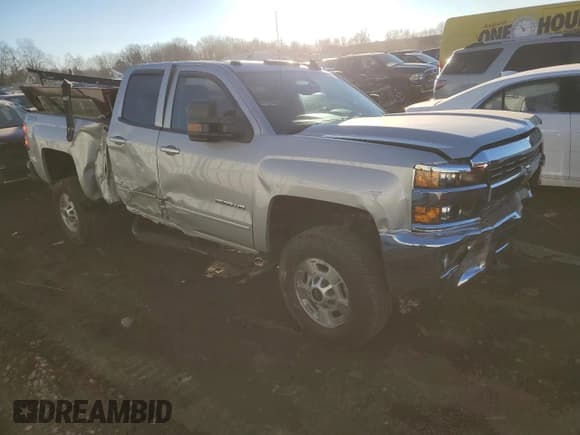 ✅ 2016 Chevrolet Silverado 2500HD LT • VIN: 1GC2KVEG9GZ381505 • Lot: 92642325. Listed on Copart with 78,505 mi. Free auction sales archive from the USA and detailed vehicle history report at DreamBid. Image 4.