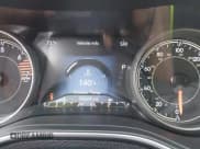 ✅ 2023 Jeep Cherokee Altitude Lux • VIN: 1C4PJMMB5PD114674 • Lot: 42129076. Wystawiony na IAAI z przebiegiem 54 269 mil. Bezpłatny archiwum sprzedaży aukcyjnych z USA i szczegółowy raport historii pojazdu na DreamBid. Zdjęcie 15.