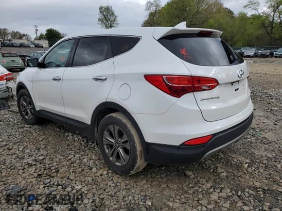 ✅ 2015 Hyundai Santa Fe • VIN: 5XYZTDLB6FG296051 • Lot: 50414204. Wystawiony na Copart z przebiegiem 136 750 mil. Bezpłatny archiwum sprzedaży aukcyjnych z USA i szczegółowy raport historii pojazdu na DreamBid. Zdjęcie 2.