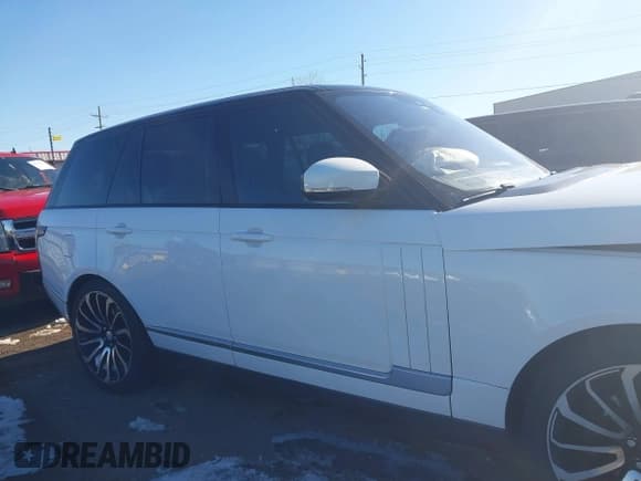 ✅ 2017 Land Rover Range Rover • VIN: SALGR2FK5HA356094 • Lot: 41308949. Listed on IAAI with 118,944 mi. Free auction sales archive from the USA and detailed vehicle history report at DreamBid. Image 14.