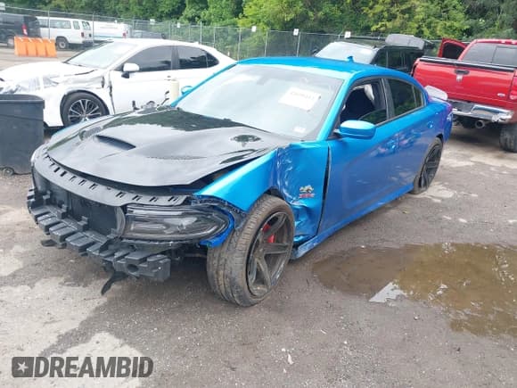 ✅ 2018 Dodge Charger R/T Scat Pack • VIN: 2C3CDXGJ8JH335615 • Lot: 42695412. Listed on IAAI with 64,706 mi. Free auction sales archive from the USA and detailed vehicle history report at DreamBid. Image 17.