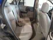 ✅ 2005 Saturn VUE • VIN: 5GZCZ63485S819403 • Lot: 54927325. Wystawiony na Copart z przebiegiem 184 007 mil. Bezpłatny archiwum sprzedaży aukcyjnych z USA i szczegółowy raport historii pojazdu na DreamBid. Zdjęcie 11.