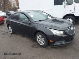 2013 Chevrolet Cruze LS с VIN 1G1PA5SG7D7161521, выставлен на аукционе IAAI как лот 43419936 с пробегом Не указан миль и . История ставок и продаж доступна на DreamBid. Изображение 1.