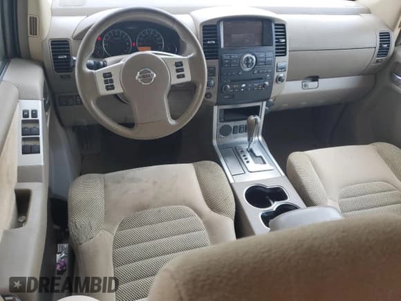 ✅ 2011 Nissan Pathfinder SV • VIN: 5N1AR1NN4BC609044 • Lot: 69436565. Wystawiony na Copart z przebiegiem 250 254 mil. Bezpłatny archiwum sprzedaży aukcyjnych z USA i szczegółowy raport historii pojazdu na DreamBid. Zdjęcie 8.