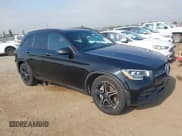 ✅ 2022 Mercedes-Benz GLC 300 • VIN: W1N0G8EB2NG062950 • Lot: 42962800. Wystawiony na IAAI z przebiegiem 74 472 mil. Bezpłatny archiwum sprzedaży aukcyjnych z USA i szczegółowy raport historii pojazdu na DreamBid. Zdjęcie 1.