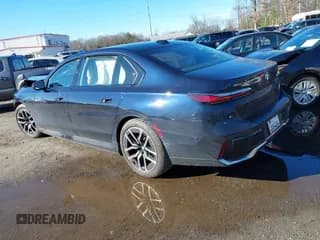 ✅ 2024 BMW 7 Series • VIN: WBA43EH0XRCP19582 • Лот: 41195408. Опубликован ранее на IAAI с пробегом Не указан. Бесплатный доступ к архиву аукционных продаж из США и подробный отчёт об истории автомобиля на DreamBid. Изображение 3.