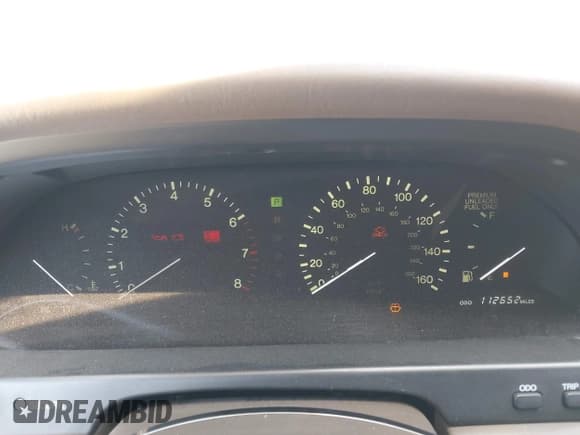 ✅ 1993 Lexus LS • VIN: JT8UF11E5P0167382 • Lot: 42644590. Wystawiony na IAAI z przebiegiem 112 652 mil. Bezpłatny archiwum sprzedaży aukcyjnych z USA i szczegółowy raport historii pojazdu na DreamBid. Zdjęcie 7.