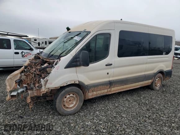 ✅ 2023 Ford Transit Passenger XL • VIN: 1FBAX2C83PKB04126 • Lot: 47767505. Wystawiony na Copart z przebiegiem 5 758 mil. Bezpłatny archiwum sprzedaży aukcyjnych z USA i szczegółowy raport historii pojazdu na DreamBid. Zdjęcie 1.