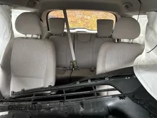 ✅ 2019 Kia Sedona EX • VIN: KNDMB5C13K6567106 • Lot: 91913555. Wystawiony na Copart z przebiegiem Nie podano. Bezpłatny archiwum sprzedaży aukcyjnych z USA i szczegółowy raport historii pojazdu na DreamBid. Zdjęcie 6.