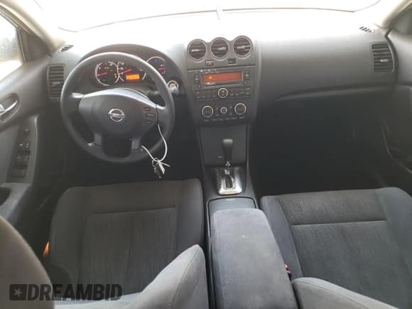 ✅ 2010 Nissan Altima Hybrid • VIN: 1N4CL2AP0AC108409 • Lot: 80583275. Listed on Copart with 213,851 mi. Free auction sales archive from the USA and detailed vehicle history report at DreamBid. Image 8.