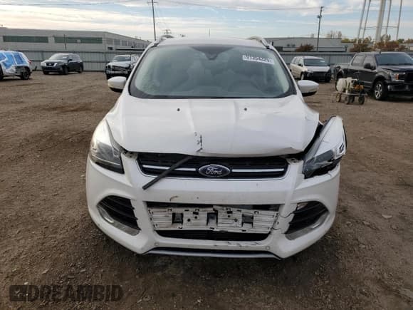 ✅ 2014 Ford Escape Titanium • VIN: 1FMCU0J94EUB57511 • Lot: 91354325. Wystawiony na Copart z przebiegiem 121 049 mil. Bezpłatny archiwum sprzedaży aukcyjnych z USA i szczegółowy raport historii pojazdu na DreamBid. Zdjęcie 5.