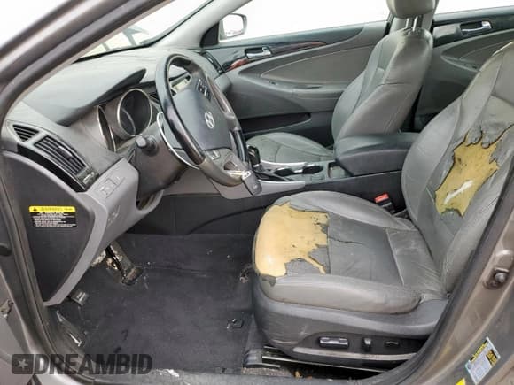 ✅ 2012 Hyundai Sonata SE • VIN: 5NPEC4AC7CH456064 • Лот: 85400465. Опубликован ранее на Copart с пробегом 123 584 миль. Бесплатный доступ к архиву аукционных продаж из США и подробный отчёт об истории автомобиля на DreamBid. Изображение 7.