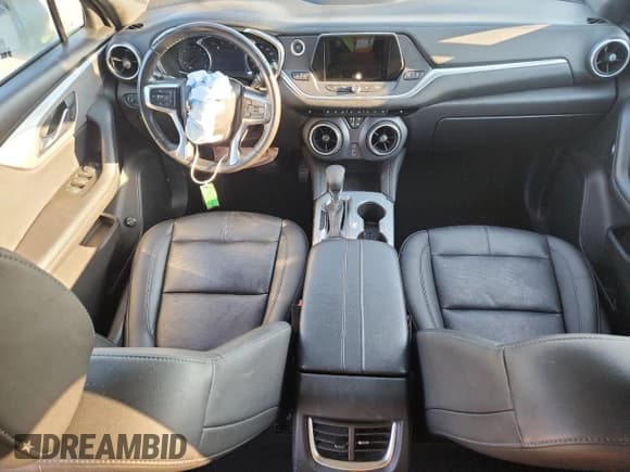 ✅ 2021 Chevrolet Blazer LT • VIN: 3GNKBDRS1MS519840 • Лот: 80393505. Опубликован ранее на Copart с пробегом 84 391 миль. Бесплатный доступ к архиву аукционных продаж из США и подробный отчёт об истории автомобиля на DreamBid. Изображение 8.