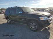 ✅ 2007 Ford Explorer Limited • VIN: 1FMEU758X7UA35631 • Lot: 91696805. Wystawiony na Copart z przebiegiem 307 353 mil. Bezpłatny archiwum sprzedaży aukcyjnych z USA i szczegółowy raport historii pojazdu na DreamBid. Zdjęcie 4.