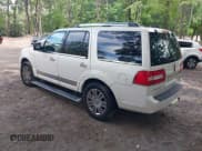 ✅ 2007 Lincoln Navigator • VIN: 5LMFU27577LJ00545 • Lot: 42679614. Wystawiony na IAAI z przebiegiem 163 302 mil. Bezpłatny archiwum sprzedaży aukcyjnych z USA i szczegółowy raport historii pojazdu na DreamBid. Zdjęcie 3.