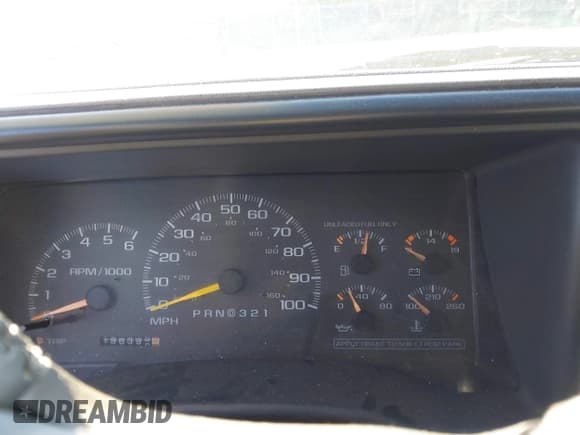 ✅ 1999 Chevrolet Suburban • VIN: 1GNFK16R7XJ373774 • Лот: 43547982. Опубликован ранее на IAAI с пробегом Не указан. Бесплатный доступ к архиву аукционных продаж из США и подробный отчёт об истории автомобиля на DreamBid. Изображение 7.