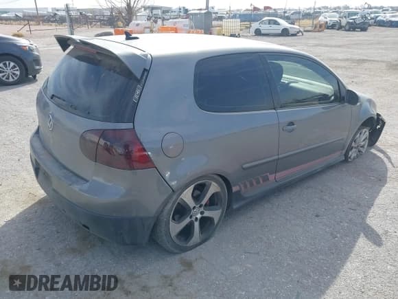 ✅ 2009 Volkswagen Golf GTI • VIN: WVWEV71K29W012502 • Лот: 41690510. Опубликован ранее на IAAI с пробегом 174 122 миль. Бесплатный доступ к архиву аукционных продаж из США и подробный отчёт об истории автомобиля на DreamBid. Изображение 4.