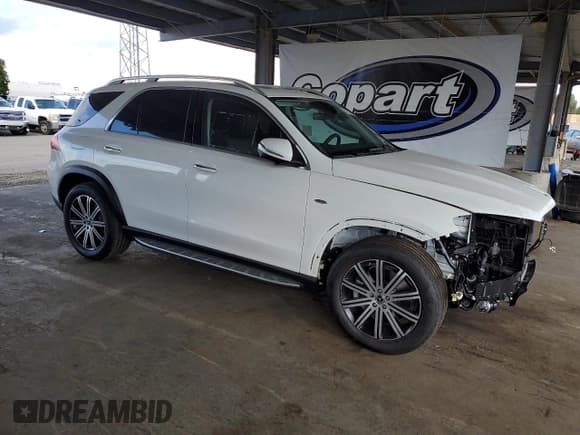 ✅ 2025 Mercedes-Benz GLE 450e • VIN: 4JGFB4GB1SB468681 • Лот: 82103585. Опубликован ранее на Copart с пробегом 100 миль. Бесплатный доступ к архиву аукционных продаж из США и подробный отчёт об истории автомобиля на DreamBid. Изображение 4.