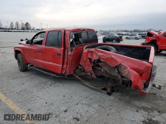 ✅ 2002 Dodge Dakota Sport • VIN: 1B7HG38N92S639985 • Lot: 86164664. Wystawiony na Copart z przebiegiem 218 040 mil. Bezpłatny archiwum sprzedaży aukcyjnych z USA i szczegółowy raport historii pojazdu na DreamBid. Zdjęcie 2.