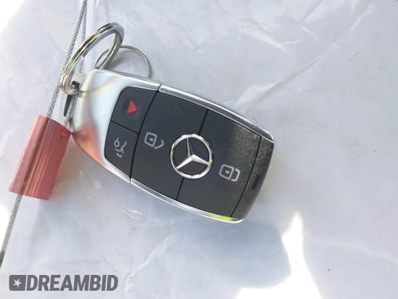 ✅ 2024 Mercedes-Benz GLS 450 • VIN: 4JGFF5KE3RB102873 • Лот: 41819329. Опубликован ранее на IAAI с пробегом 20 802 миль. Бесплатный доступ к архиву аукционных продаж из США и подробный отчёт об истории автомобиля на DreamBid. Изображение 11.