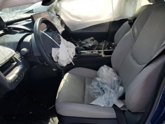 2023 Toyota Prius LE with VIN JTDADABU8P3006684, listed as a Copart auction lot 63282995 with 31,885 mi miles and Salvage title. Bid and sale history available at DreamBid. Image 7.