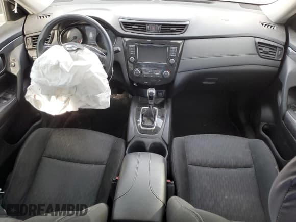 ✅ 2019 Nissan Rogue S • VIN: KNMAT2MV5KP519682 • Lot: 84617035. Wystawiony na Copart z przebiegiem 79 835 mil. Bezpłatny archiwum sprzedaży aukcyjnych z USA i szczegółowy raport historii pojazdu na DreamBid. Zdjęcie 8.