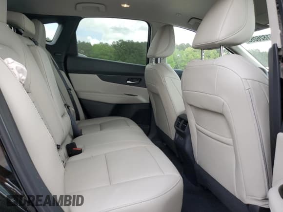 ✅ 2025 Nissan Murano SV • VIN: 5N1AZ3BJ6SC112512 • Lot: 51826065. Wystawiony na Copart z przebiegiem 1 763 mil. Bezpłatny archiwum sprzedaży aukcyjnych z USA i szczegółowy raport historii pojazdu na DreamBid. Zdjęcie 11.