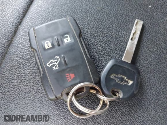 ✅ 2023 Chevrolet Silverado 2500HD Work Truck • VIN: 1GC2WLE79PF177040 • Lot: 43393476. Wystawiony na IAAI z przebiegiem Nie podano. Bezpłatny archiwum sprzedaży aukcyjnych z USA i szczegółowy raport historii pojazdu na DreamBid. Zdjęcie 11.