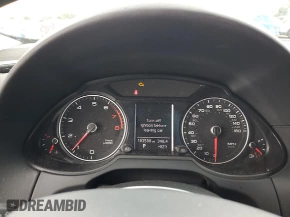 ✅ 2015 Audi Q5 Premium • VIN: WA1CFAFP7FA059243 • Lot: 86189205. Listed on Copart with 183,588 mi. Free auction sales archive from the USA and detailed vehicle history report at DreamBid. Image 9.