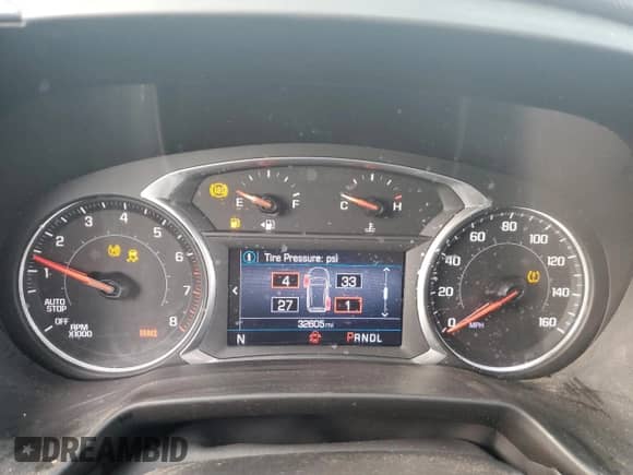 2022 Chevrolet Blazer LT z VIN 3GNKBCR45NS133161, wystawiony jako Copart lot #82866233 z przebiegiem 32 605 mil mil oraz Szkoda całkowita • Salvage title. Historia ofert i sprzedaży dostępna na DreamBid. Obrazek 9.