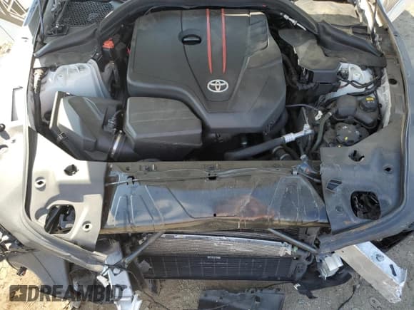 ✅ 2021 Toyota Supra 2.0 • VIN: WZ1DB2C04MW038421 • Лот: 93734195. Опубликован ранее на Copart с пробегом Не указан. Бесплатный доступ к архиву аукционных продаж из США и подробный отчёт об истории автомобиля на DreamBid. Изображение 11.