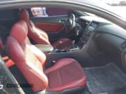 ✅ 2013 Hyundai Genesis Coupe Grand Touring • VIN: KMHHU6KJ3DU105819 • Lot: 42989655. Wystawiony na IAAI z przebiegiem 74 031 mil. Bezpłatny archiwum sprzedaży aukcyjnych z USA i szczegółowy raport historii pojazdu na DreamBid. Zdjęcie 5.