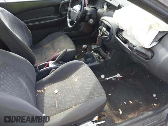 ✅ 2003 Ford ZX2 ZX2 Standard • VIN: 3FAFP11343R161479 • Лот: 41864177. Опубликован ранее на IAAI с пробегом 177 789 миль. Бесплатный доступ к архиву аукционных продаж из США и подробный отчёт об истории автомобиля на DreamBid. Изображение 5.