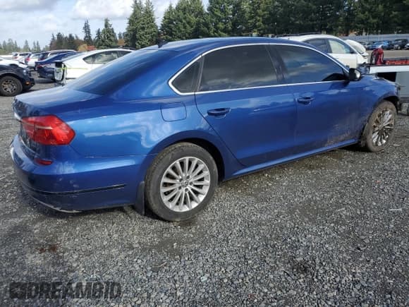 ✅ 2016 Volkswagen Passat SE • VIN: 1VWBT7A31GC053913 • Lot: 90493655. Listed on Copart with 95,762 mi. Free auction sales archive from the USA and detailed vehicle history report at DreamBid. Image 3.
