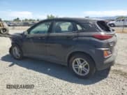 ✅ 2020 Hyundai Kona SE • VIN: KM8K12AA5LU450809 • Лот: 63080404. Опубликован ранее на Copart с пробегом 88 059 миль. Бесплатный доступ к архиву аукционных продаж из США и подробный отчёт об истории автомобиля на DreamBid. Изображение 2.