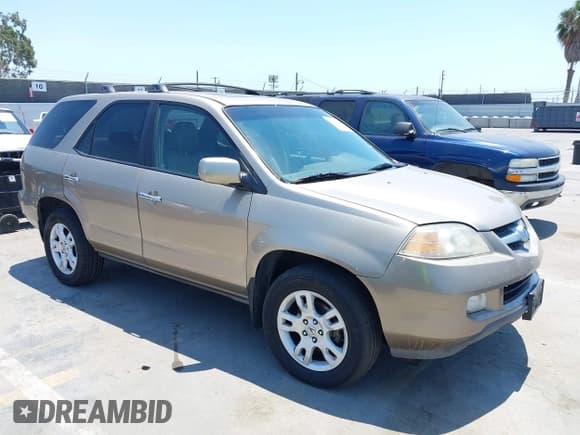 ✅ 2005 Acura MDX Touring • VIN: 2HNYD18835H531021 • Lot: 42760794. Listed on IAAI with 212,622 mi. Free auction sales archive from the USA and detailed vehicle history report at DreamBid. Image 1.