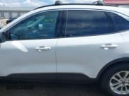 ✅ 2022 Ford Escape SE • VIN: 1FMCU9G67NUB62770 • Lot: 41889658. Listed on IAAI with 38,161 mi. Free auction sales archive from the USA and detailed vehicle history report at DreamBid. Image 15.