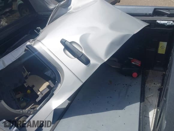 ✅ 2007 Chevrolet Avalanche LTZ • VIN: 3GNEC120X7G116612 • Lot: 42276574. Listed on IAAI with Not provided. Free auction sales archive from the USA and detailed vehicle history report at DreamBid. Image 12.