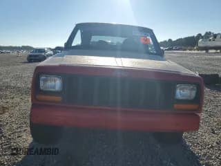 ✅ 1999 Jeep Cherokee Sport • VIN: 1J4FF68S1XL569539 • Lot: 85917195. Wystawiony na Copart z przebiegiem Nie podano. Bezpłatny archiwum sprzedaży aukcyjnych z USA i szczegółowy raport historii pojazdu na DreamBid. Zdjęcie 5.