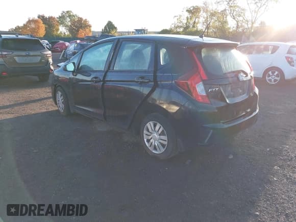 ✅ 2015 Honda Fit LX • VIN: 3HGGK5G59FM721416 • Lot: 43493751. Wystawiony na IAAI z przebiegiem Nie podano. Bezpłatny archiwum sprzedaży aukcyjnych z USA i szczegółowy raport historii pojazdu na DreamBid. Zdjęcie 3.