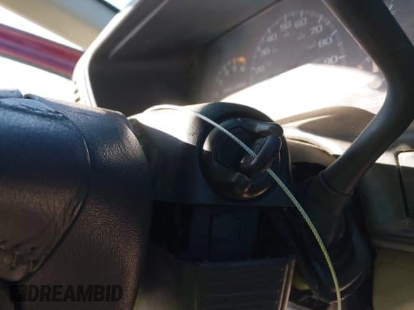 ✅ 1996 GMC Sierra 1500 • VIN: 2GTEC19M8T1563153 • Lot: 41812833. Wystawiony na IAAI z przebiegiem 347 836 mil. Bezpłatny archiwum sprzedaży aukcyjnych z USA i szczegółowy raport historii pojazdu na DreamBid. Zdjęcie 11.