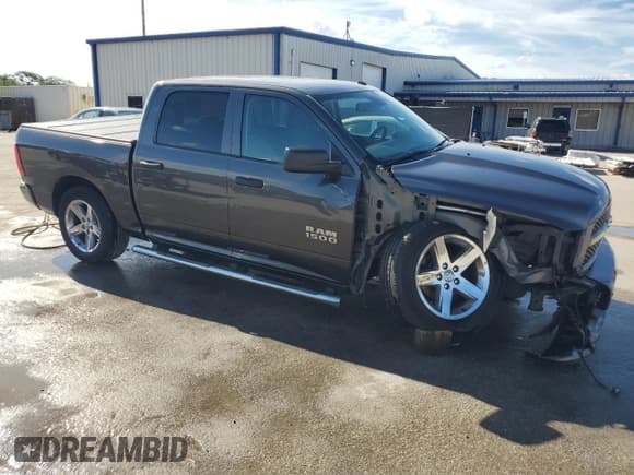✅ 2017 Ram 1500 Express • VIN: 3C6RR6KT0HG585202 • Lot: 71459325. Wystawiony na Copart z przebiegiem 158 570 mil. Bezpłatny archiwum sprzedaży aukcyjnych z USA i szczegółowy raport historii pojazdu na DreamBid. Zdjęcie 4.
