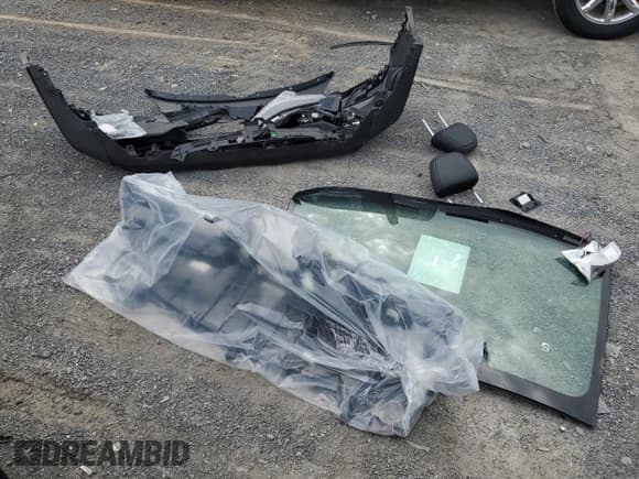 ✅ 2025 Subaru Outback Onyx XT • VIN: 4S4BTGLDXS3130520 • Lot: 91081615. Listed on Copart with 9,846 mi. Free auction sales archive from the USA and detailed vehicle history report at DreamBid. Image 13.