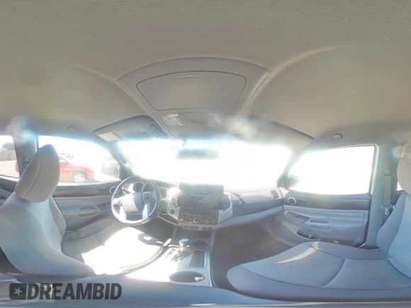 ✅ 2015 Toyota Tacoma • VIN: 5TFLU4EN8FX121436 • Lot: 82009635. Listed on Copart with 75,625 mi. Free auction sales archive from the USA and detailed vehicle history report at DreamBid. Image 14.