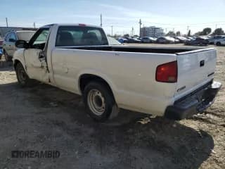 ✅ 2003 Chevrolet S-10 LS • VIN: 1GCCS14X838103600 • Лот: 49875975. Опубликован ранее на Copart с пробегом 211 625 миль. Бесплатный доступ к архиву аукционных продаж из США и подробный отчёт об истории автомобиля на DreamBid. Изображение 2.