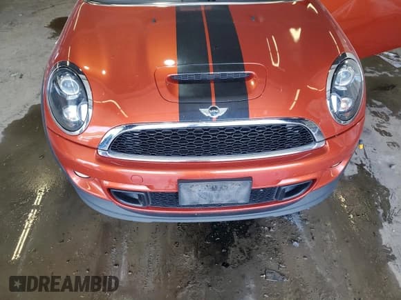 ✅ 2013 MINI Coupe S • VIN: WMWSX3C51DT408733 • Lot: 64494035. Listed on Copart with 106,612 mi. Free auction sales archive from the USA and detailed vehicle history report at DreamBid. Image 11.