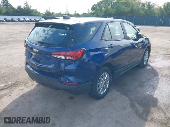 2022 Chevrolet Equinox LS with VIN 2GNAXHEV9N6108691, listed as a IAAI auction lot 43421600 with 23,330 mi miles and . Bid and sale history available at DreamBid. Image 4.