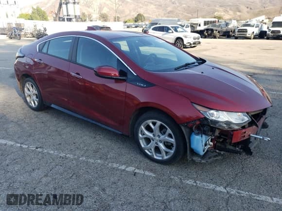 ✅ 2018 Chevrolet Volt Premier • VIN: 1G1RD6S5XJU116056 • Lot: 90722935. Wystawiony na Copart z przebiegiem 129 204 mil. Bezpłatny archiwum sprzedaży aukcyjnych z USA i szczegółowy raport historii pojazdu na DreamBid. Zdjęcie 4.