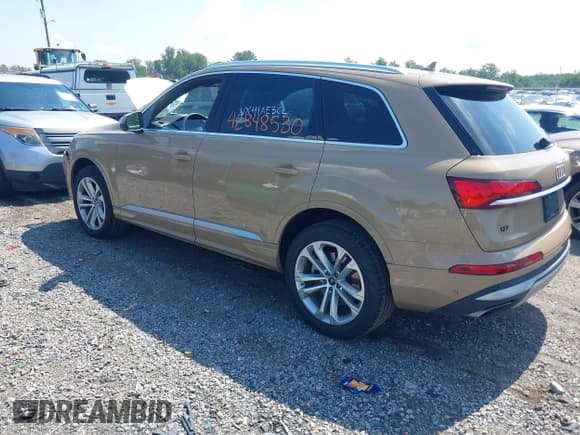 ✅ 2025 Audi Q7 Premium Plus • VIN: WA1LVBF79SD016296 • Lot: 42848530. Listed on IAAI with 14,558 mi. Free auction sales archive from the USA and detailed vehicle history report at DreamBid. Image 3.