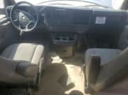 ✅ 2014 Chevrolet Express Passenger LT • VIN: 1GAZG1FGXE1177758 • Lot: 66372455. Wystawiony na Copart z przebiegiem 66 698 mil. Bezpłatny archiwum sprzedaży aukcyjnych z USA i szczegółowy raport historii pojazdu na DreamBid. Zdjęcie 8.